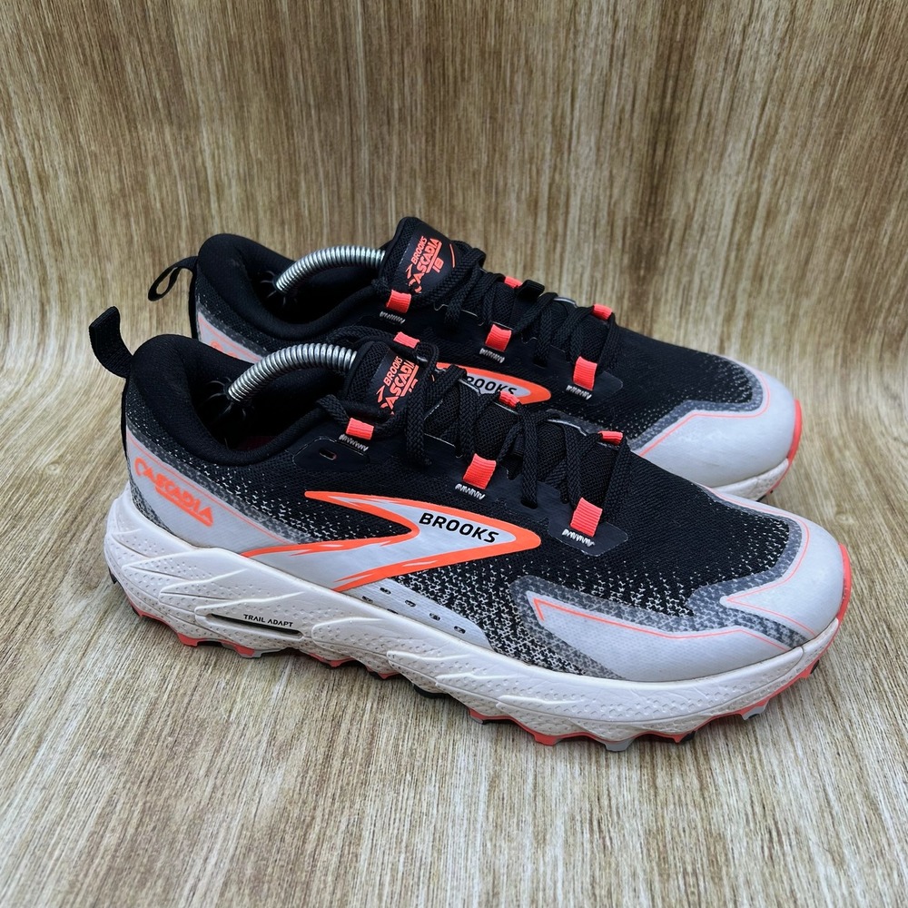 Brooks Cascadia 18 Women's Size 8.5 Black White Coral Running Shoes 1204161B011